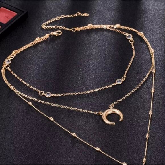 *Naomi* Layered Chain Necklace - Picture 4 of 7